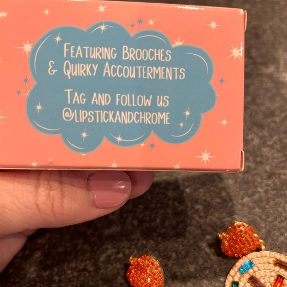 Lipstick and Chrome ice cream earrings - Picture 4 of 6